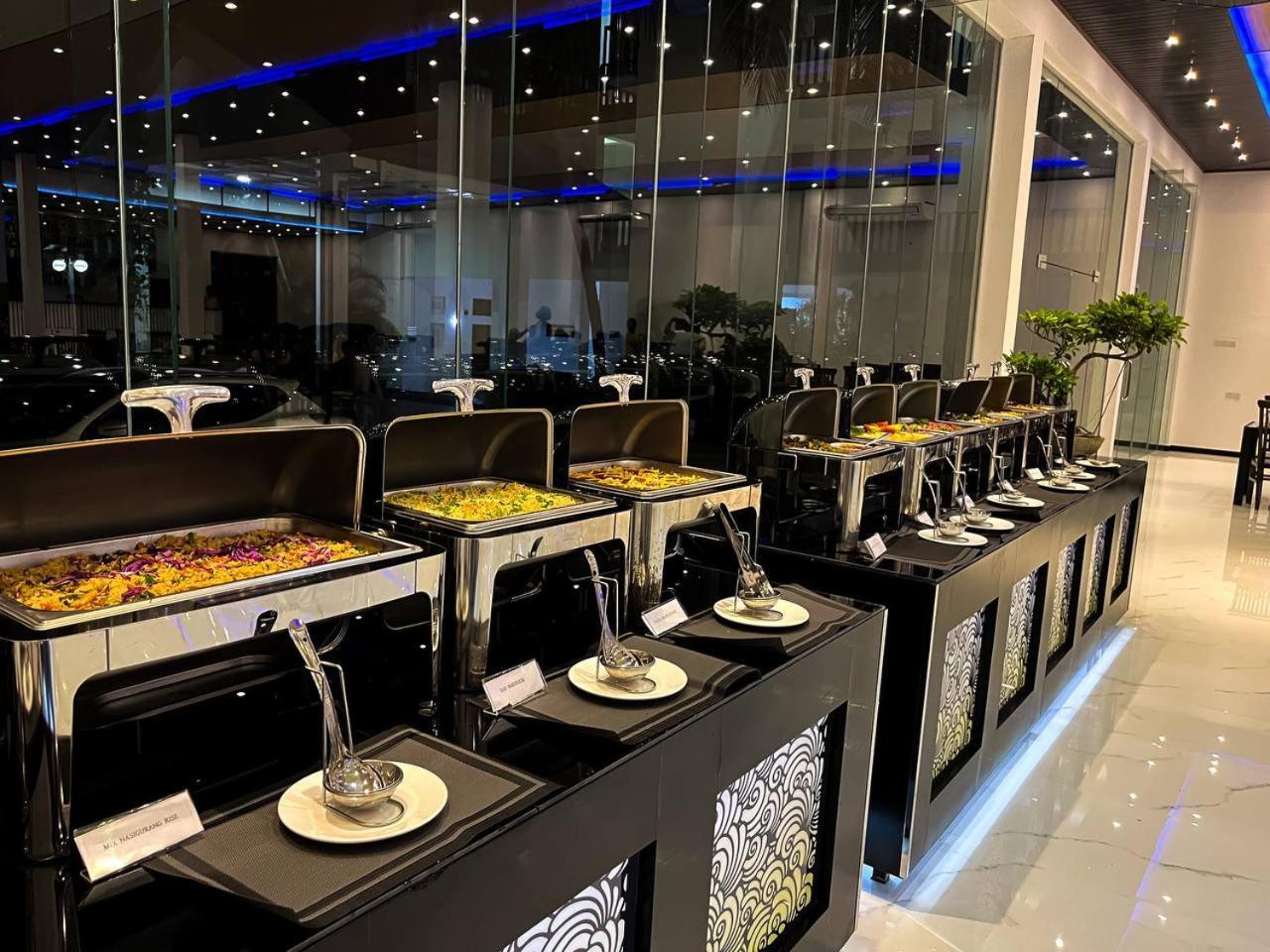 ACME Grand Hotel Habarana Buitenkant foto