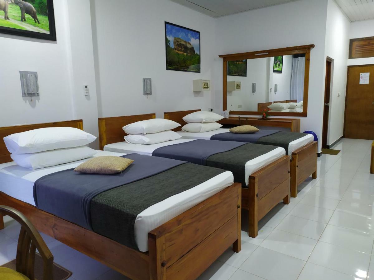 ACME Grand Hotel Habarana Buitenkant foto